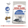 Royal Canin Feline Health Nutrition Indoor 7+ Para Gato Senior Todos Los Tamaños Sabor Mix En Bolsa De 1.5 kg - Imagen 2